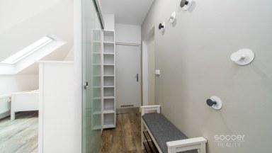 Atraktivní byt po rekonstrukci ve vyhledávané lokalitě.