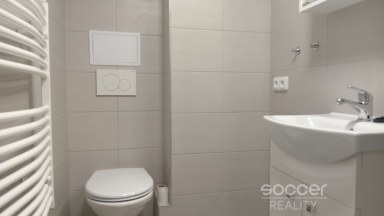 Pronájem krásného bytu 1+kk/T, 20 m2, Slaný, Soukenická