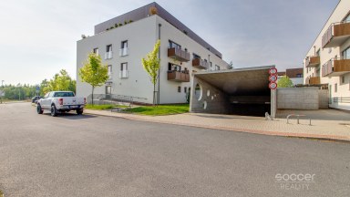 Prodej bytu 4+kk/sklep/garážové stání/balkon, 106 m2, ul. Nepomuckých, Praha 9 - Letňany.