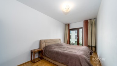 Prodej bytu 4+kk/sklep/garážové stání/balkon, 106 m2, ul. Nepomuckých, Praha 9 - Letňany.