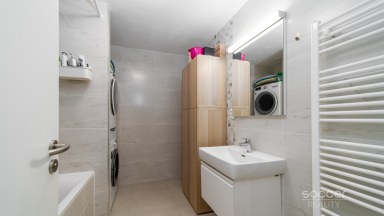 Prodej bytu 4+kk/sklep/garážové stání/balkon, 106 m2, ul. Nepomuckých, Praha 9 - Letňany.