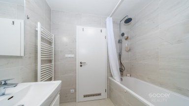 Prodej bytu 4+kk/sklep/garážové stání/balkon, 106 m2, ul. Nepomuckých, Praha 9 - Letňany.