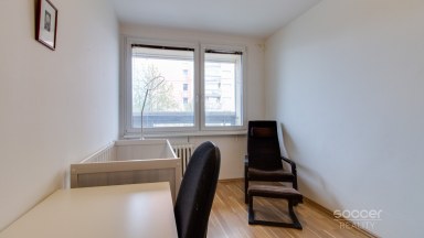 Prodej bytu 3+1 (původně 2+1), 63,7 m² včetně komory + 6,3 m² lodžie, Praha 4, Braník, ul. Údolní