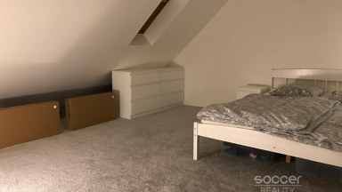 Pronájem bytu 4+1, 85 m2, cihla, Praha 8 - Libeň.