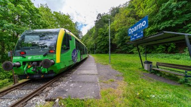 Prodej stavebního pozemku 800 m2, obec Oparno, okres Litoměřice.