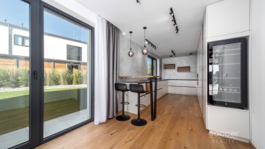 Prodej luxusního rodinného domu, 6+kk/T/L/G, Předboj.