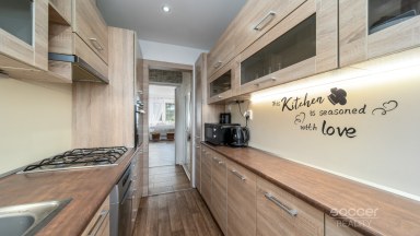 Příjemný byt se zahrádkou v Dobrovici u Mladé Boleslavi.