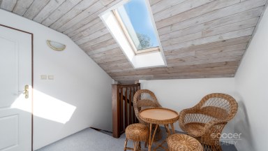 Kouzelný venkovský dům s příjemnou zahradou v atraktivní lokalitě.