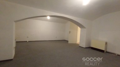 Pronájem komerčního prostoru, 42 m2, Praha 7 - Holešovice, ul. Kamenická.