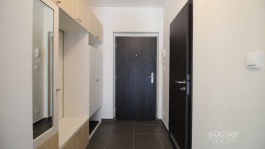 Pronájem bytu 2+kk, 55 m2, ulice U Mlýnského kanálu, Praha 8 – Karlín.