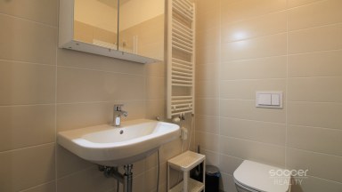 Pronájem bytu 2+kk, 55 m2, ulice U Mlýnského kanálu, Praha 8 – Karlín.