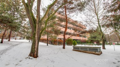 Pronájem bytu 2+kk/T/Z, 58 m², Praha 8 – Troja, ulice Vřesová.