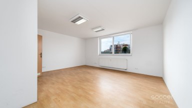 Kanceláře  (23 m² – 123 m²) – Jesenice u Prahy