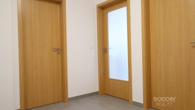 Pronájem bytu 2+KK/B, 42m2, Praha 7 - Holešovice, ul. V Závětří.