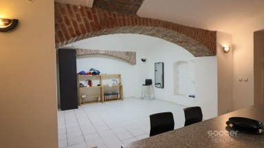 Pronájem bytu 2+kk/T, 60 m2, ul. Jirečkova, Praha 7 - Holešovice.