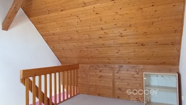 Pronájem bytu 2+kk/M, 40 m2, ul. Jirečkova, Praha 7 - Holešovice.