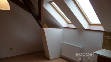 Pronájem bytu 2+kk, 66 m2, Beroun, ul. Česká.