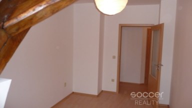 Pronájem bytu 2+kk, 66 m2, Beroun, ul. Česká.