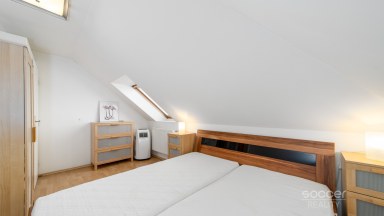 Jedinečný mezonet 3+kk+šatna v žádané čtvrti Mladé Boleslavi.