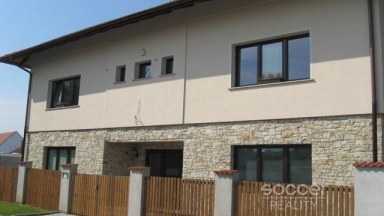 Pronájem nebytového prostoru - bytu,  20 m2, Praha 9 - Horní Počernice.