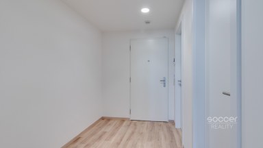 Pronájem bytu 2+kk s terasou a předzahrádkou v rezidenci Tesla Hloubětín. 