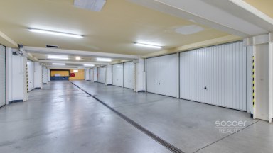 Pronájem atypického loftu 51,5 m2 s terasou na adrese Na Pokraji, Praha 9 - Prosek.