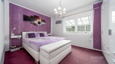 Pronájem rodinného domu, 5+kk/G/T/Z/S,B, 180m2, Čerčany, ul. Mánesova.