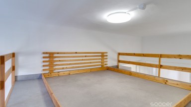 Slunný byt 2+kk se spacím patrem, po rekonstrukci, Praha 3 – Žižkov