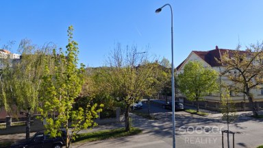Pronájem bytu 1+kk, 28 m2, Praha 6 - Vokovice.