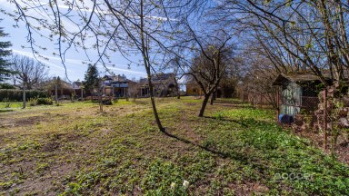 Prodej domu s pozemkem 1 310 m², Jičín – Holínské Předměstí.
