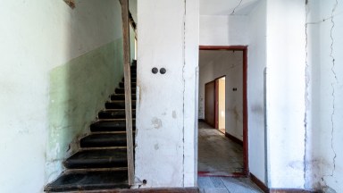 Prodej domu s pozemkem 1 310 m², Jičín – Holínské Předměstí.
