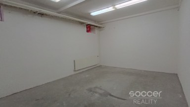 Pronájem skladu, 31 m2, Praha 10 - Dolní Měcholupy, ul. Ke Kablu.