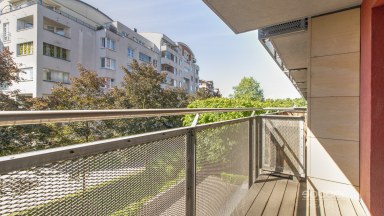 Pronájem bytu 1+kk/balkon, 27+5 m2, ul. Paříkova, Praha 9 – Vysočany. 