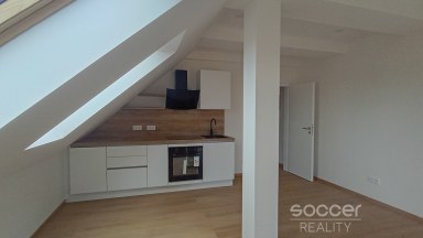 Pronájem bytu 2+kk/S/PS, 55 m2, Nový Bor, ul. Prokopa Velikého.