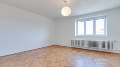Pronájem bytu 2+1/B, 77 m2, ul. Vršovická, Praha 10 – Vršovice.