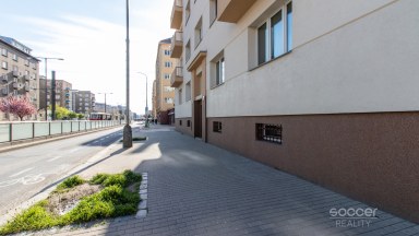 Pronájem bytu 2+1/B, 77 m2, ul. Vršovická, Praha 10 – Vršovice.