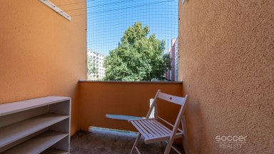 Příjemný a udržovaný byt s lodžií v atraktivní lokalitě Prahy 6. 