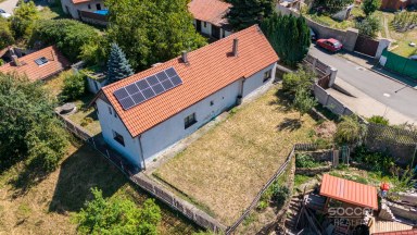 Prodej rodinného domu s pozemkem 1 466 m², Zápy