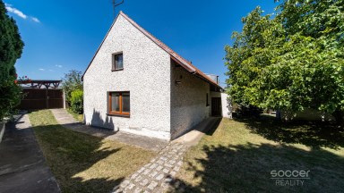 Prodej rodinného domu s pozemkem 1 466 m², Zápy