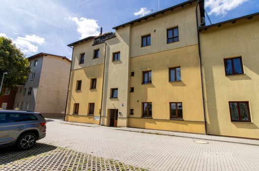 67100_1783495254.jpg