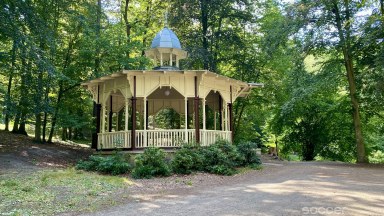 Příjemný byt 2+1 s lodžií ve vyhledávané čtvrti Mladé Boleslavi. 