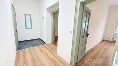 Pronájem bytu 2+kk, 54m2 v Praze 3, ul. Nitranská.