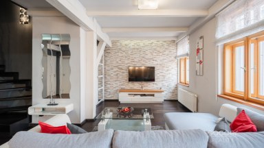 Pronájem exkluzivního mezonetového bytu 3+kk, 95 m² na Karlově náměstí