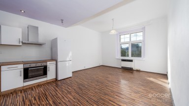 Prodej bytu 2+kk, 56,5 m² a sklep, ul. Na Břehu, Praha 9 – Vysočany